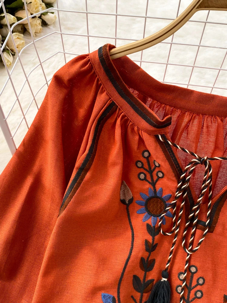 Women Spring Blouse Ethnic Style Retro Literature Loose Embroidered Cotton Linen Round Neck Pullover Shirt Casual Top D3549