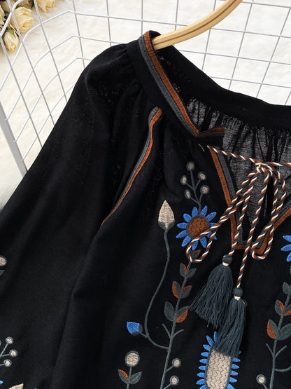 Women Spring Blouse Ethnic Style Retro Literature Loose Embroidered Cotton Linen Round Neck Pullover Shirt Casual Top D3549