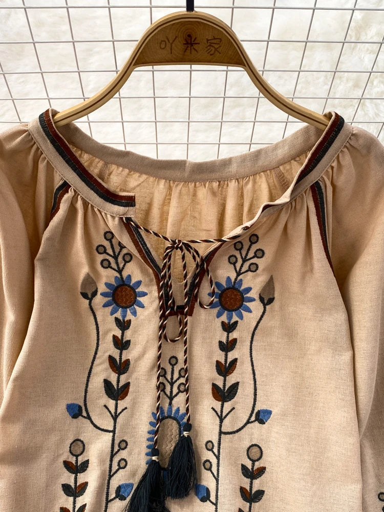 Women Spring Blouse Ethnic Style Retro Literature Loose Embroidered Cotton Linen Round Neck Pullover Shirt Casual Top D3549