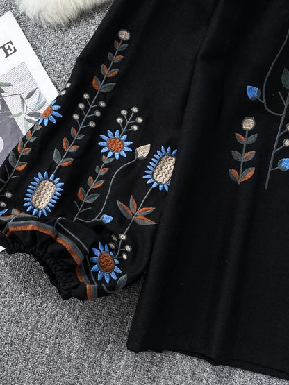 Women Spring Blouse Ethnic Style Retro Literature Loose Embroidered Cotton Linen Round Neck Pullover Shirt Casual Top D3549